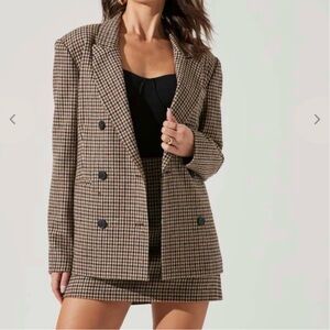 plaid Blazer and skirt set!